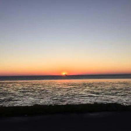 Pier 12, 6 * Duhnen